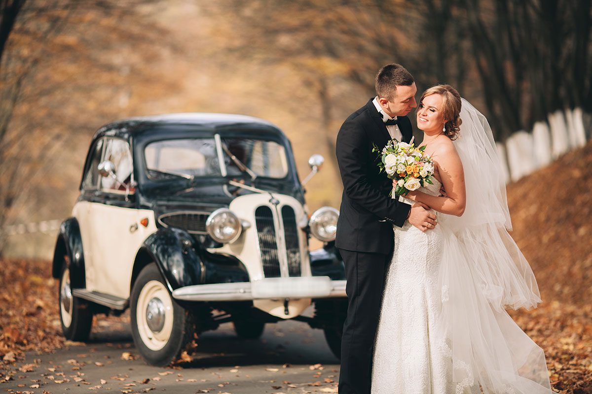 Classic Car getaway for bride and groom